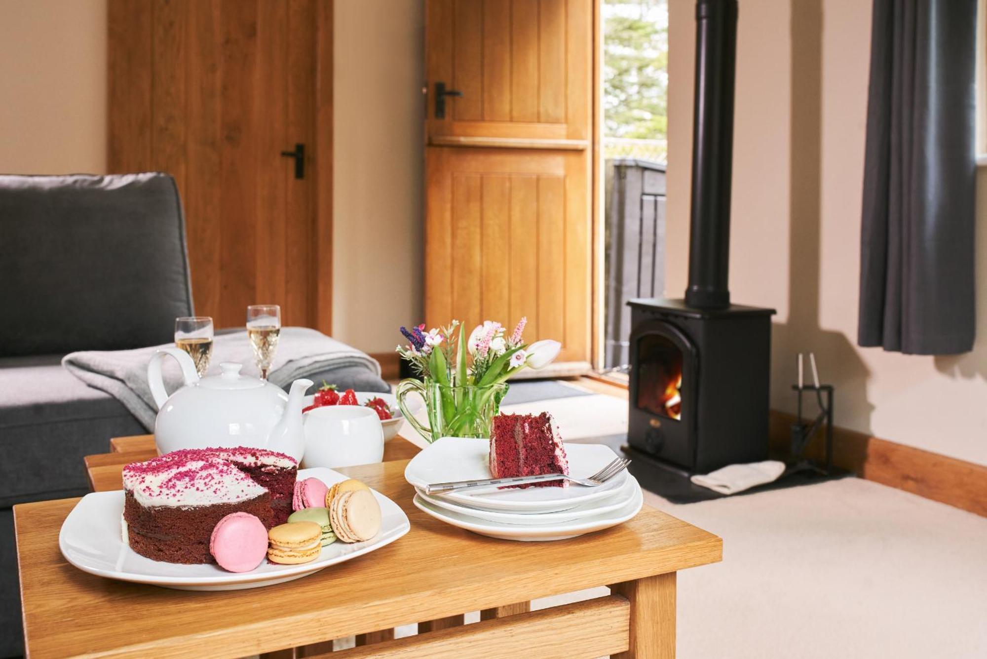 Swifts Return - Apartment With Hot Tub, Sauna And Indoor Pool Exeter Exterior foto